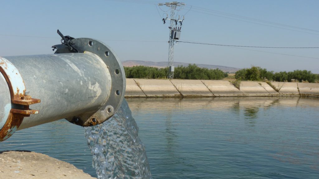 TN - Water tank for irrigation in the Kairouan plain